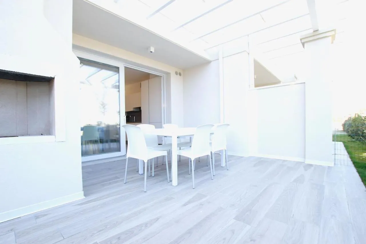 Village Le Tropezien - Home Immobiliare Jesolo