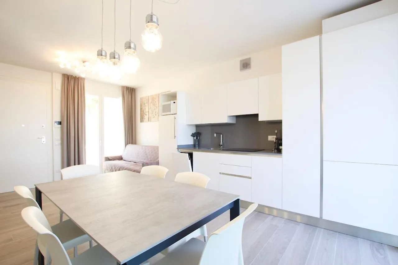Village Le Tropezien - Home Immobiliare Jesolo 0*, Lido di Jesolo