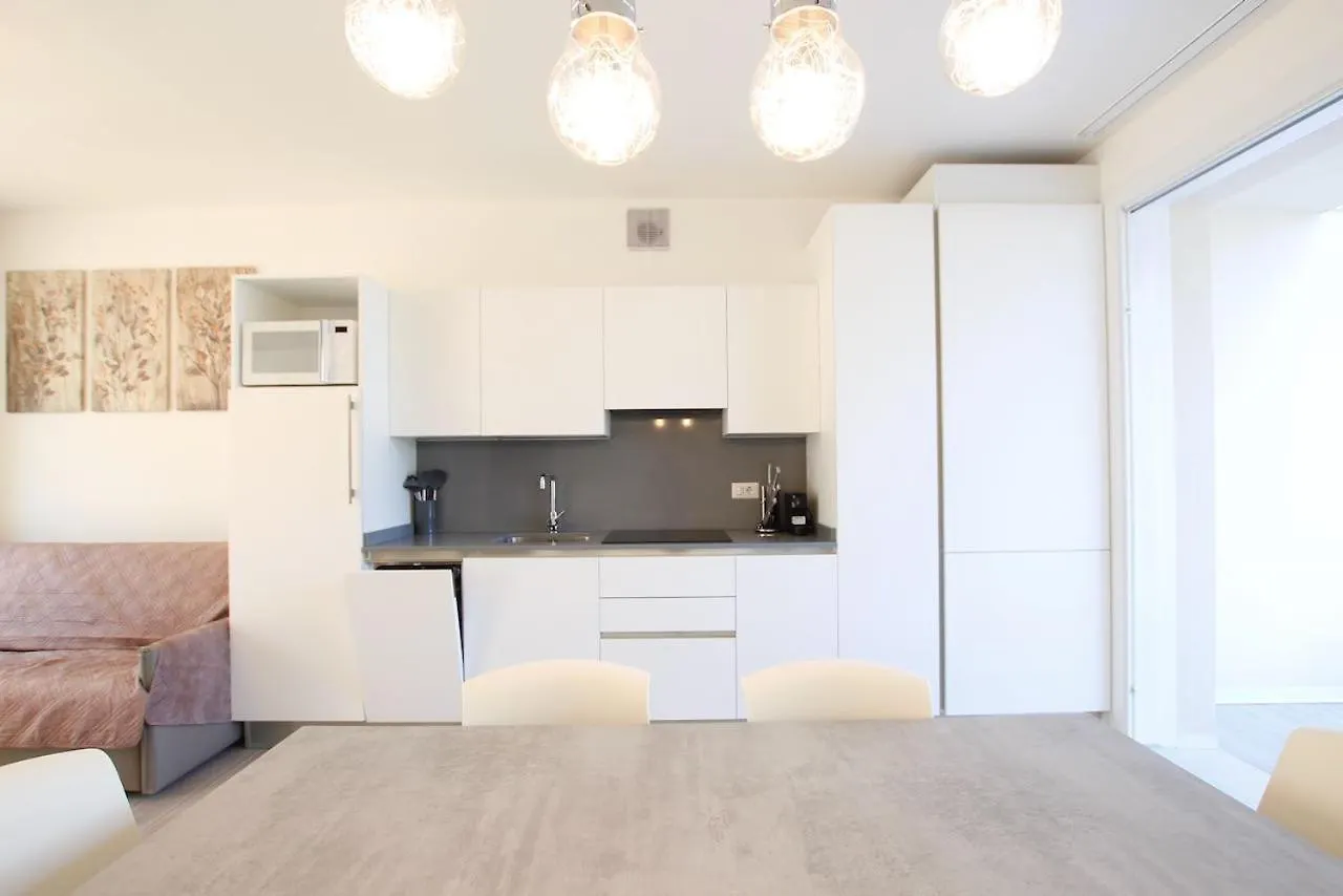 Village Le Tropezien - Home Immobiliare Jesolo Italy