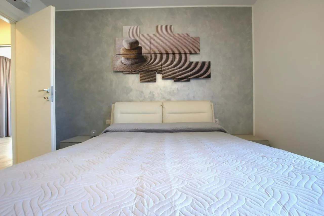 Village Le Tropezien - Home Immobiliare Jesolo